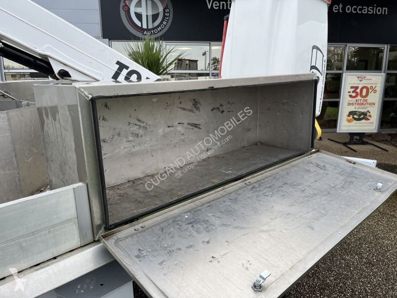 Véhicule utilitaire Renault MASTER III CCB...