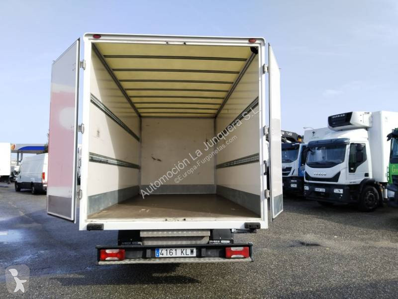 عربة نفعية Iveco