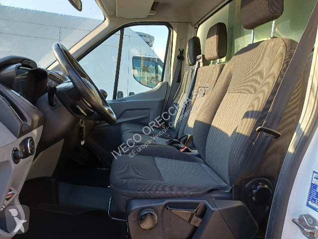 Samochód dostawczy Ford TRANSIT