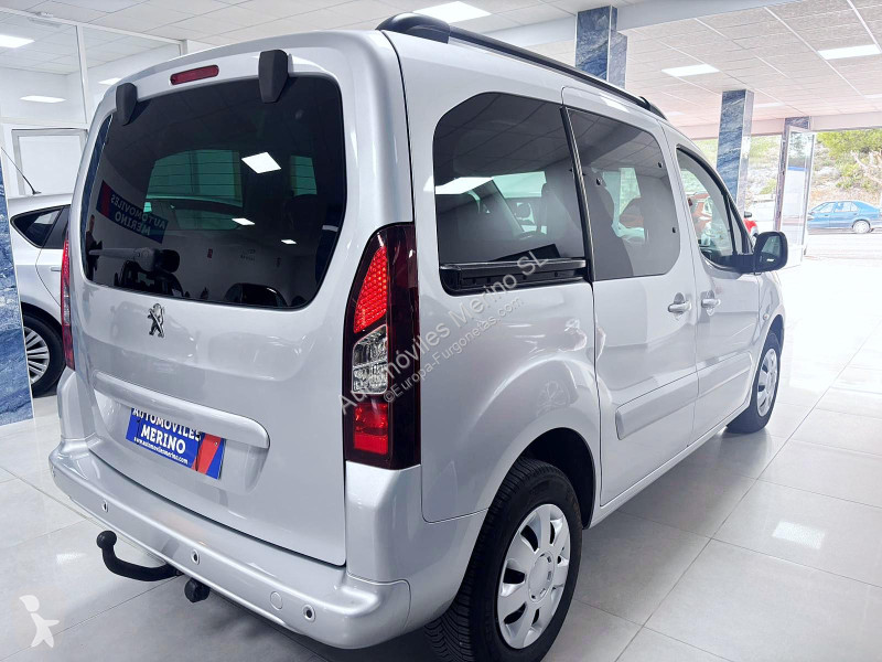 عربة نفعية Peugeot P