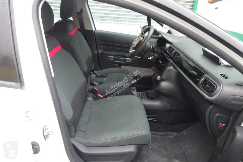 عربة نفعية Citroën C3 STE 1,2 VTI 83