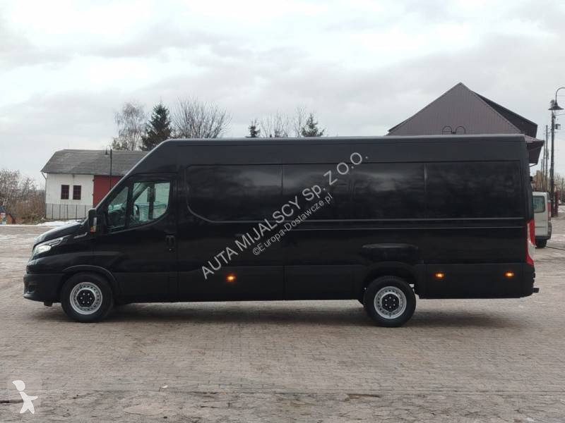 Samochód dostawczy Iveco