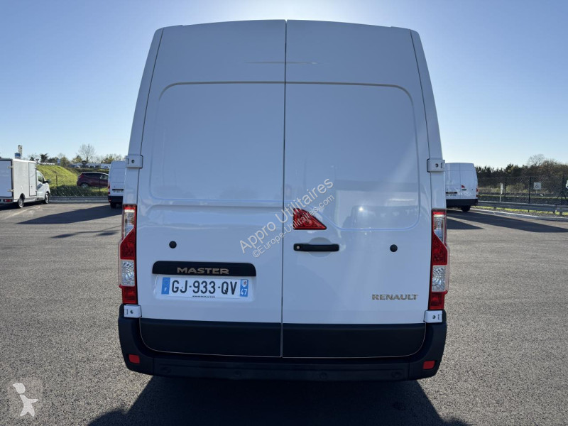 Véhicule utilitaire Renault MASTER F3500 L2H2...