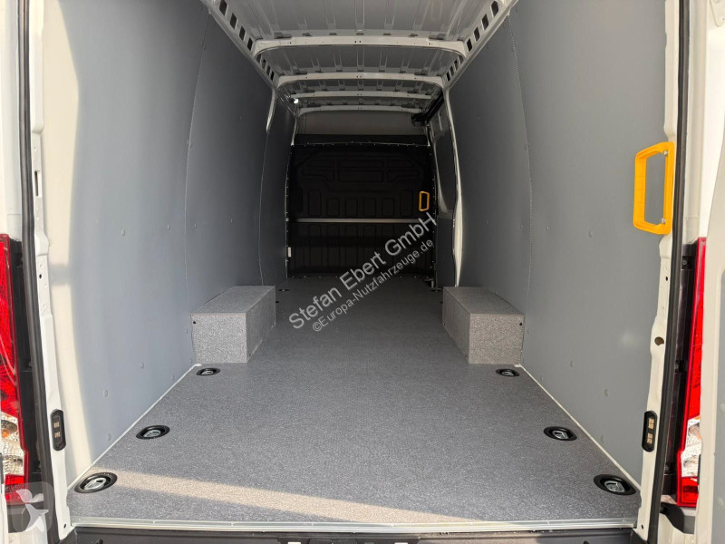 عربة نفعية Iveco 35S16 A8...