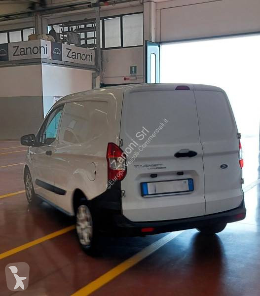 Furgoneta Ford