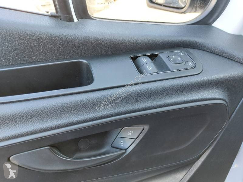 عربة نفعية Mercedes