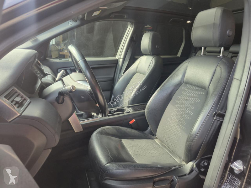 Véhicule utilitaire Land Rover DISCOVERY SPORT...
