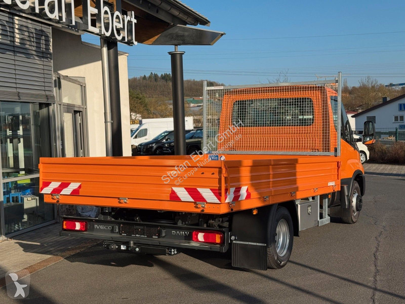 عربة نفعية Iveco 60C16 HA8 3.0L A8...