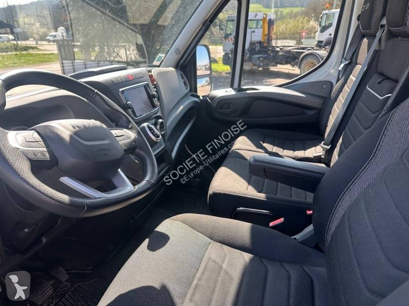 Furgoneta Iveco