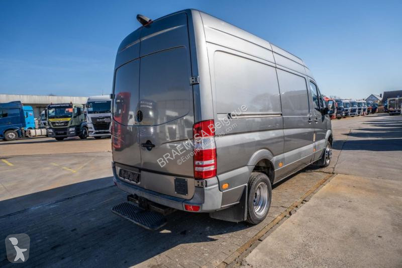 عربة نفعية Mercedes 519 CDI