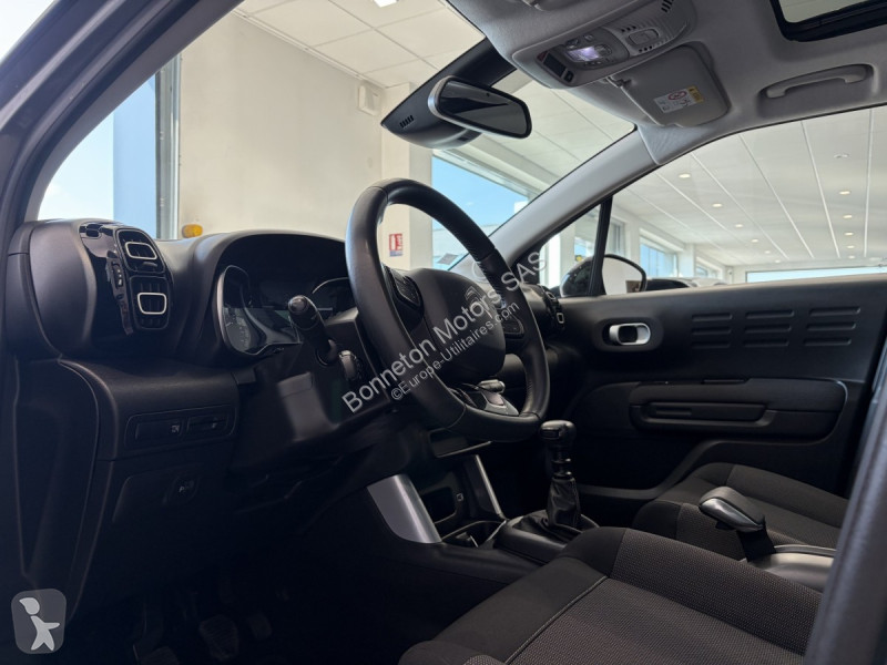 عربة نفعية Citroën C3 PureTech 110 S&S BVM6 Shine