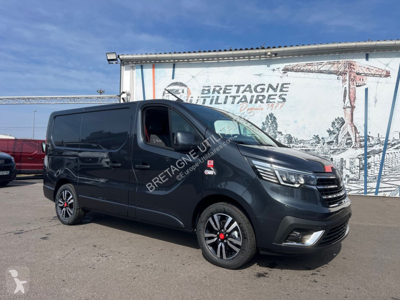 Véhicule utilitaire Renault TRAFIC III FG NEUF:...