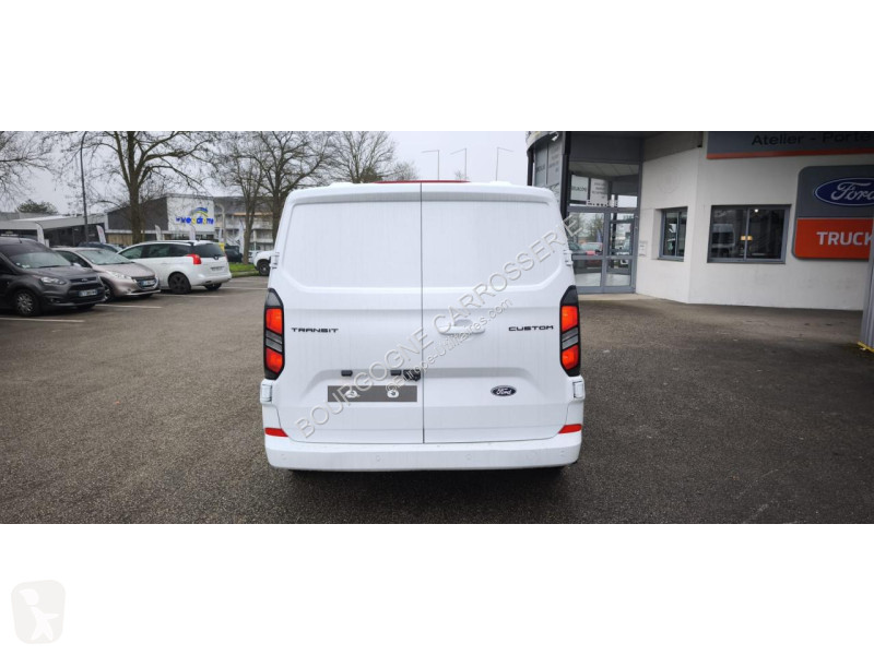 Véhicule utilitaire Ford TRANSIT CUSTOM 2.0...