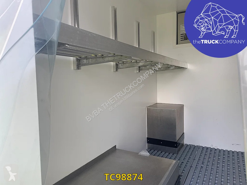Furgoneta Renault 145.32 frigo