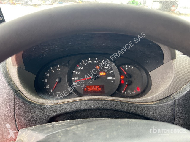 عربة نفعية Renault DCi 125