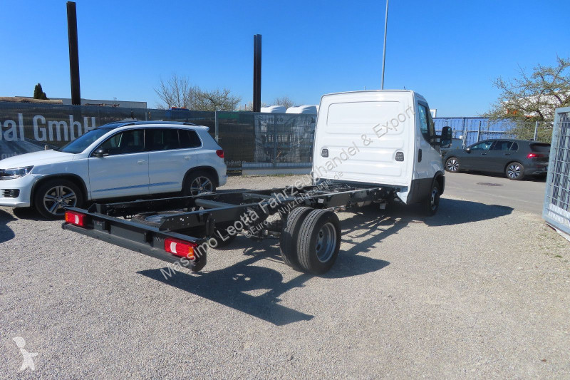 Furgoneta Iveco 35C16 3,0 Rd.4100 Fz.107