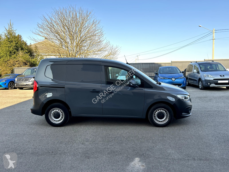 Véhicule utilitaire Mercedes Long 110 1.5 CDI...