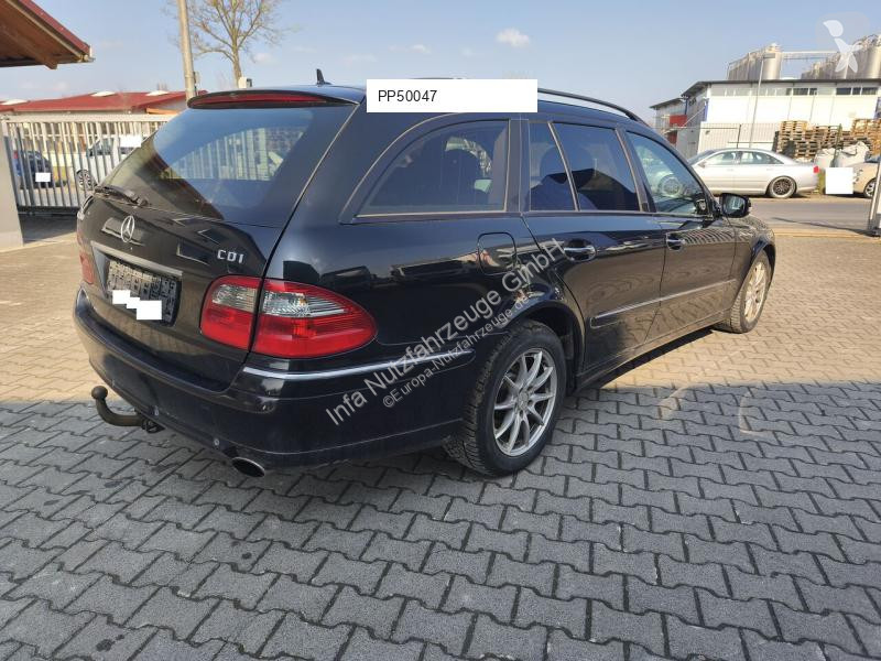 Samochód dostawczy Mercedes E 280 CDI Kombi AHK