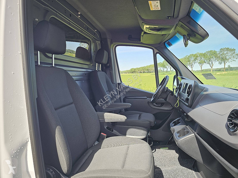 Véhicule utilitaire Mercedes 315 L1H1 Mbux...
