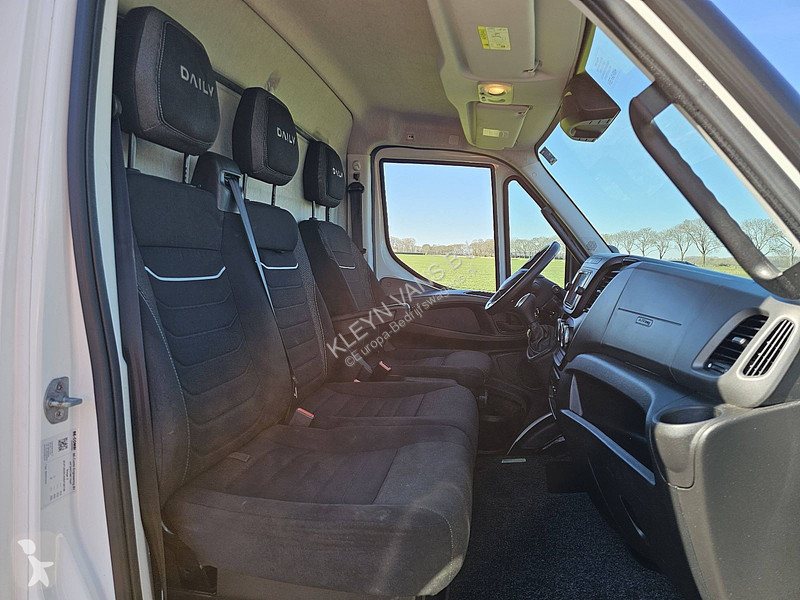 عربة نفعية Iveco 40C18 Clickstar EURO6