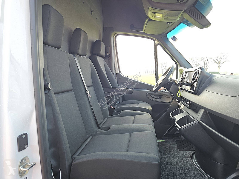 عربة نفعية Mercedes 314 56kWh 220Km WLTP