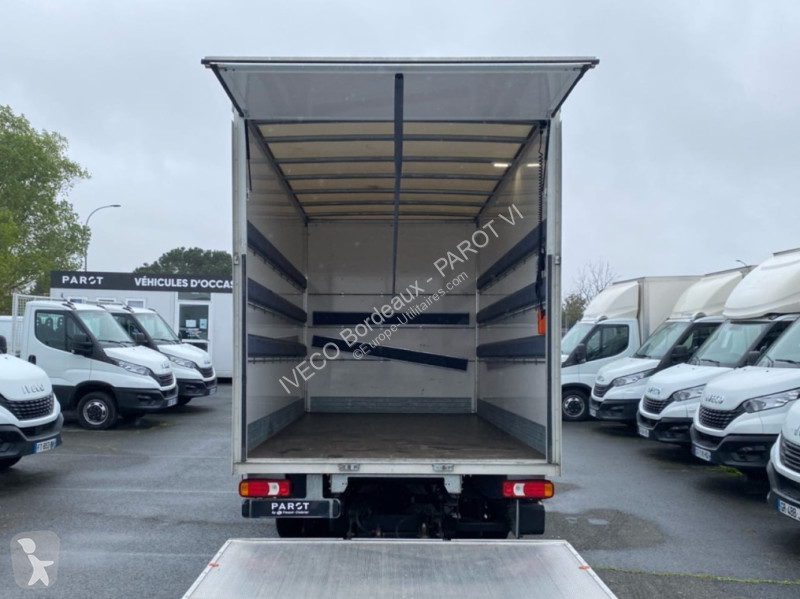 Iveco 35C16H empattement 4100 3.0 Transporter