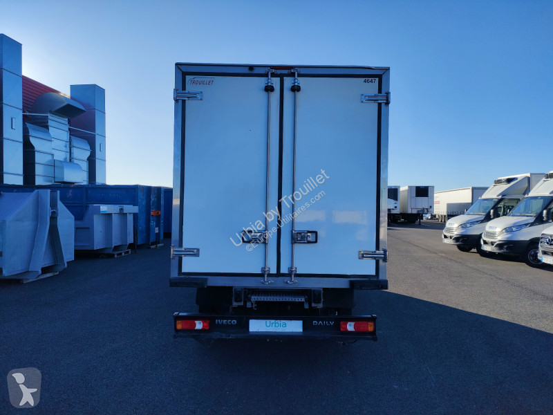 Véhicule utilitaire Iveco FRIGO 12M3 160 CV RJ...