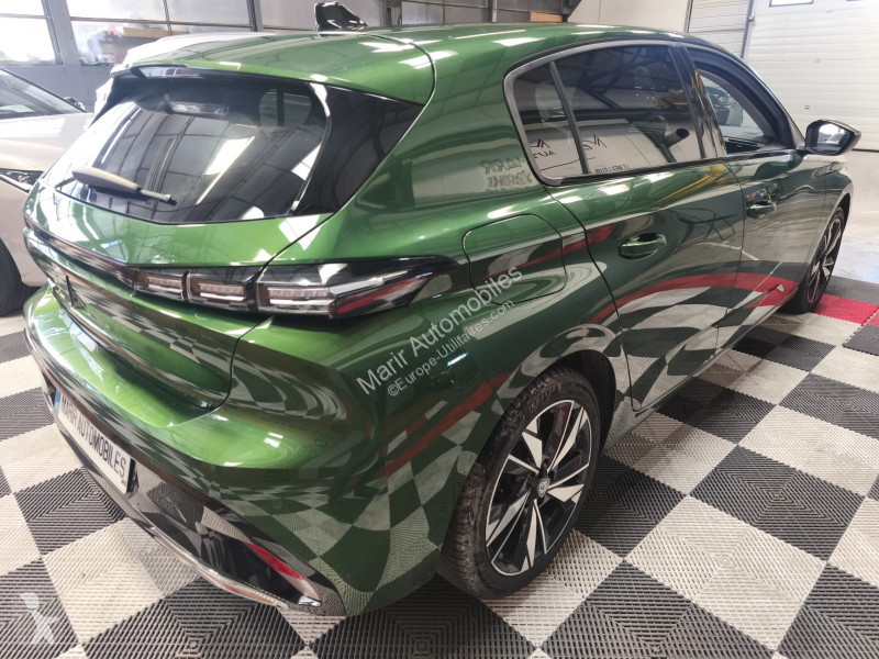 عربة نفعية Peugeot 308