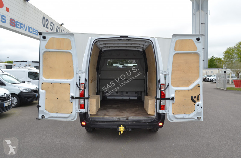 Véhicule utilitaire Renault RENAULT MASTER III...