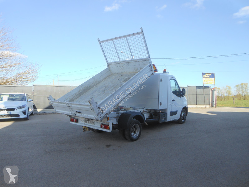 Véhicule utilitaire Renault Châssis Cabine...