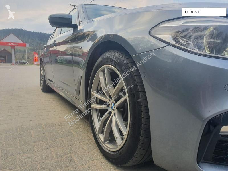 Samochód dostawczy BMW 520xd G30 FULL