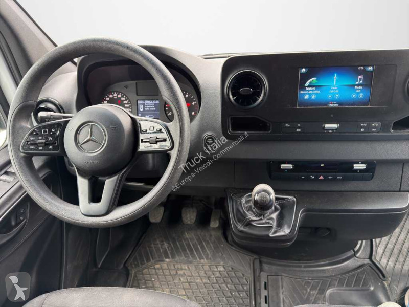 Bedrijfswagen Mercedes III - sprinter 215 2.0...
