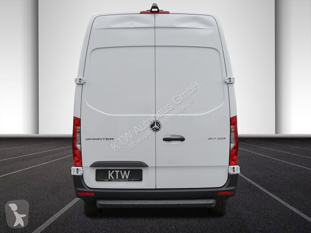 Furgoneta Mercedes Sprinter 317...