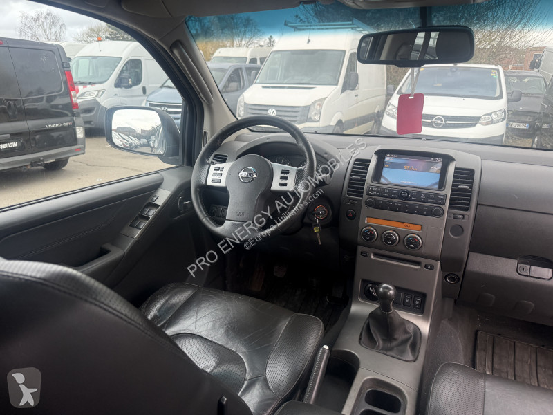 Nyttofordon Nissan NAVARA 2.5 DCI 174CH...