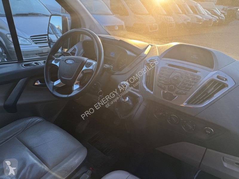 Лекотоварен автомобил Ford TRANSIT CUSTOM FG...