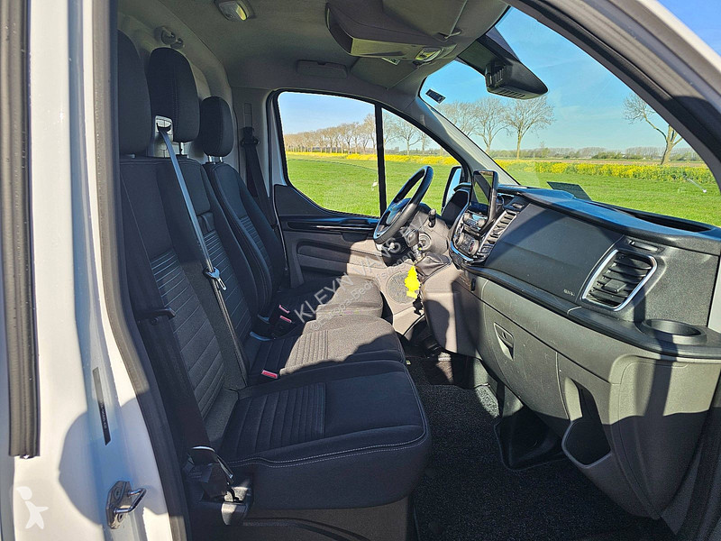 Furgoneta Ford 2.0 L1H1 LIMITED 130Pk!