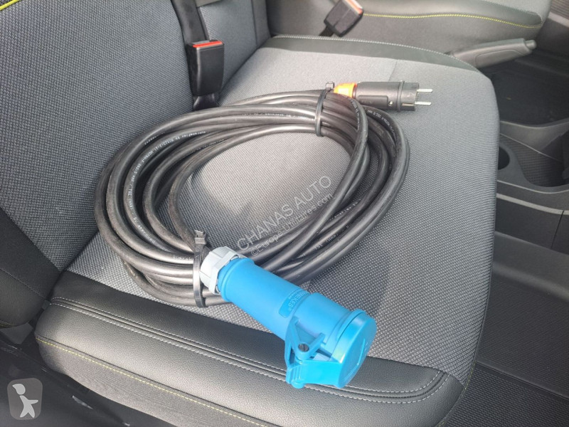 Renault L1 100 CV GROUPE THERMOKING CELLULE...