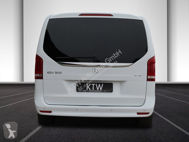 Mercedes EQV 300 lang,6Sitze,2...