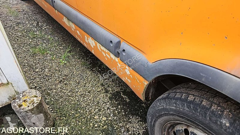 Véhicule utilitaire Renault MASTER
