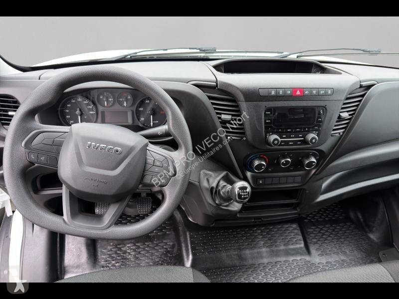 عربة نفعية Iveco