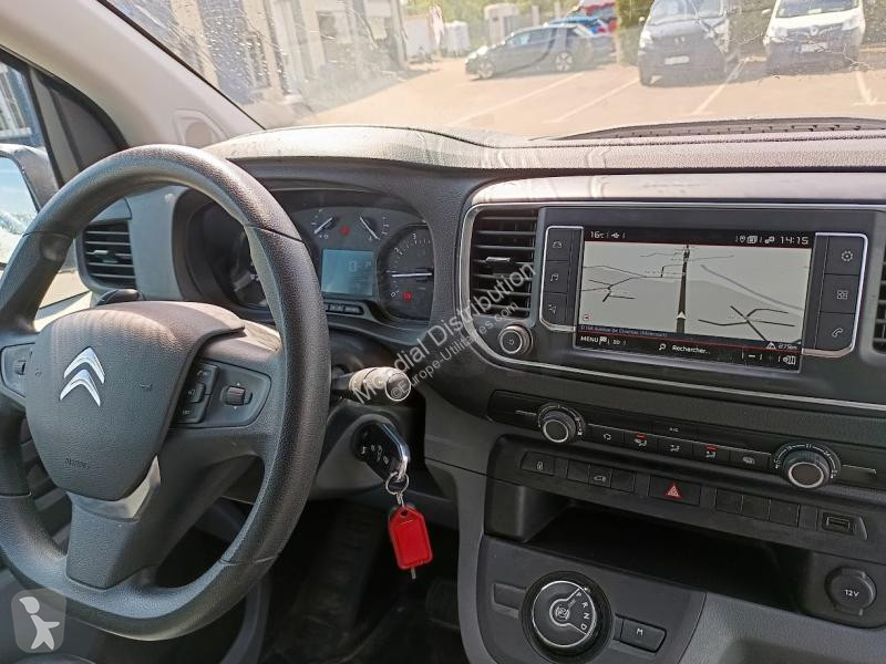 عربة نفعية Citroën M BLUEHDI 145 EAT8