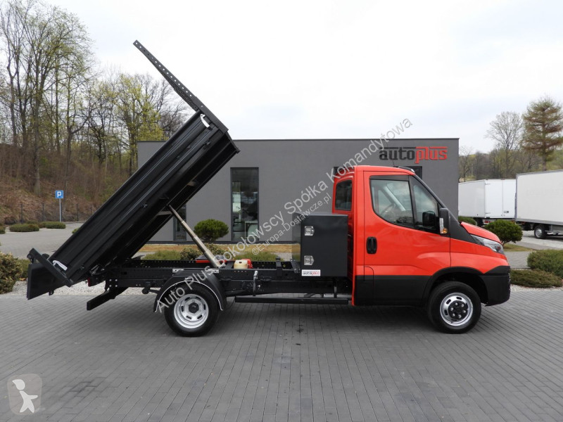 Furgoneta Iveco 35C13 DAILY