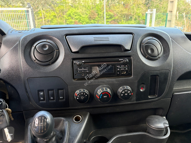 Samochód dostawczy Nissan BENNE 2.3 DCI 145CV...
