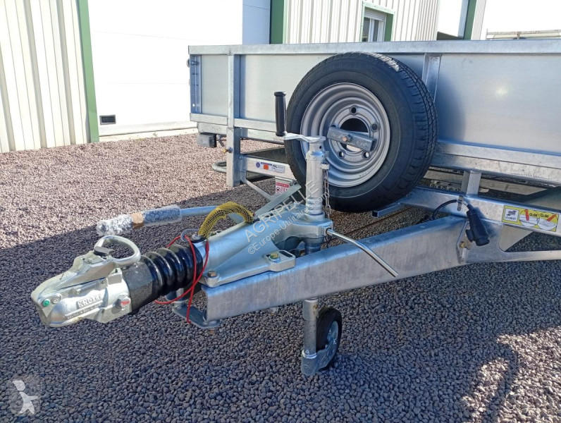 Veicolo commerciale   LM126
