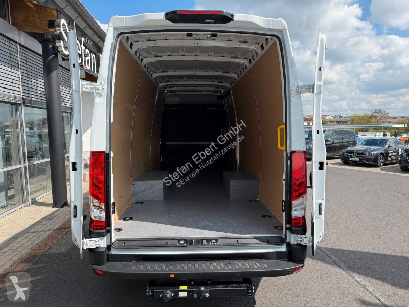 Iveco 35C21 HA8 *R4.100mm*AHK*Automatik*LED*...