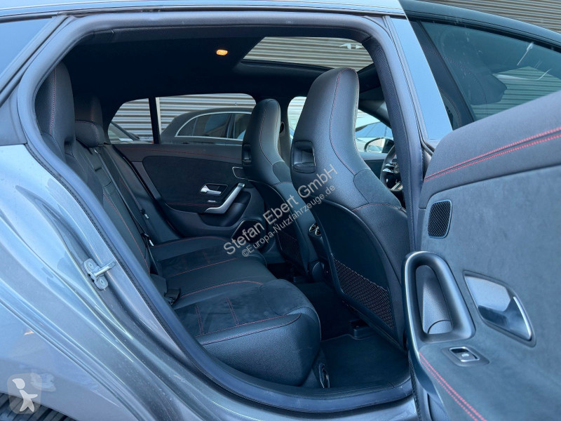 عربة نفعية Mercedes 180 Shooting Brake...