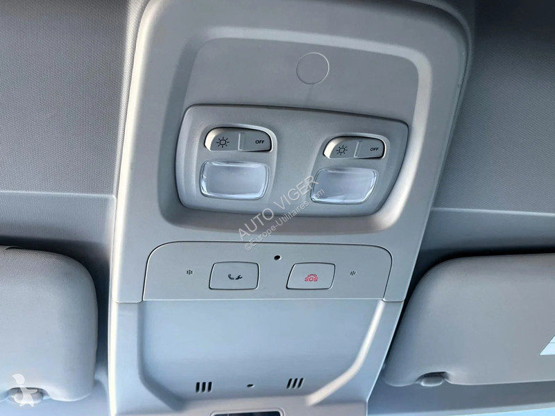 عربة نفعية Mercedes...
