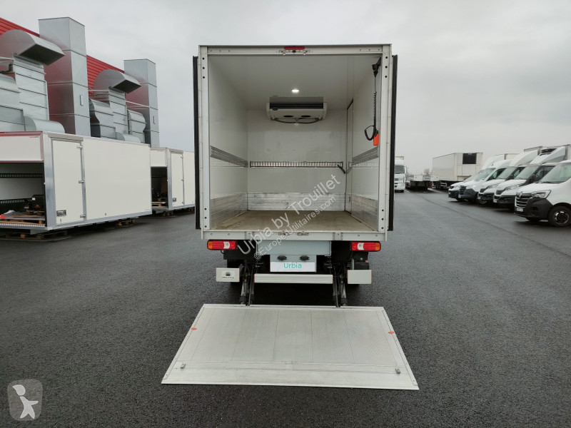 Iveco FRIGO 12M3 160 CV ROUES JUMELEES HAYON...