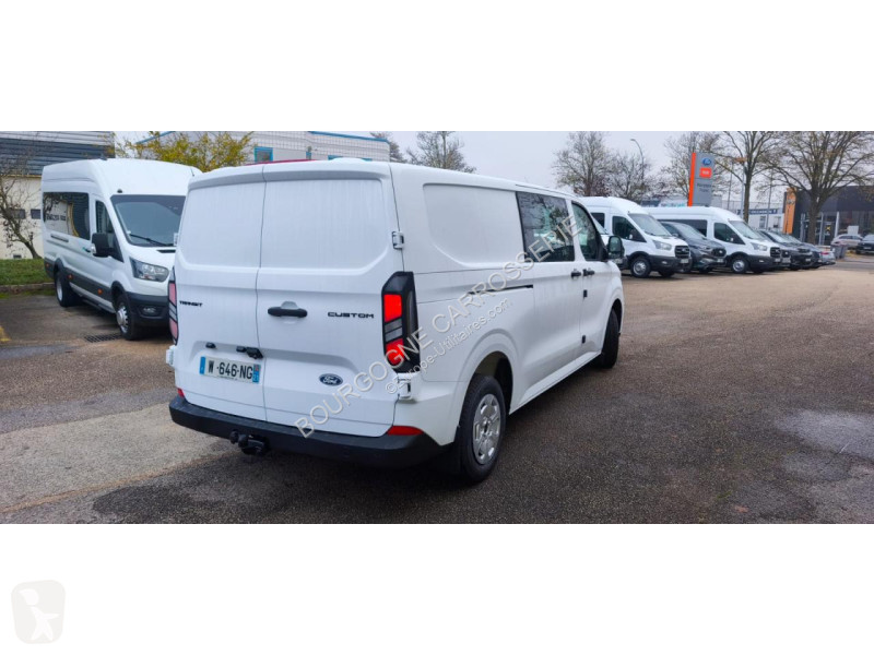 Véhicule utilitaire Ford TRANSIT CUSTOM 2.0...
