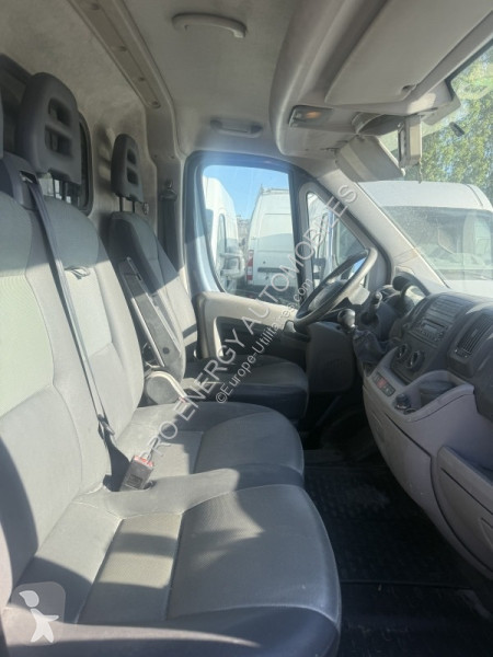 Véhicule utilitaire Peugeot BOXER FG 435 L4H2...